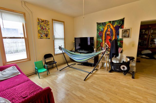 3010 15th Avenue S, Minneapolis, MN 55407