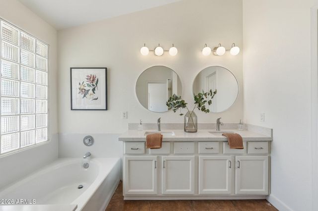 2407 N 132ND Avenue, Goodyear, AZ 85395