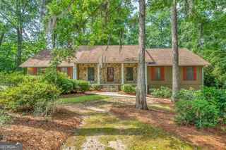 112 White Oak Circle, Dublin, GA 31021