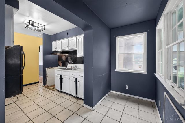 1499 Clovernoll Drive, North College Hill, OH 45231