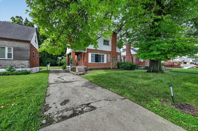 1499 Clovernoll Drive, North College Hill, OH 45231