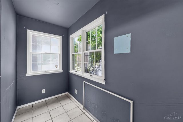 1499 Clovernoll Drive, North College Hill, OH 45231