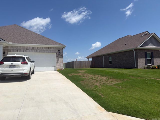 72 Clearwater Dr Drive, Brookland, AR 72417