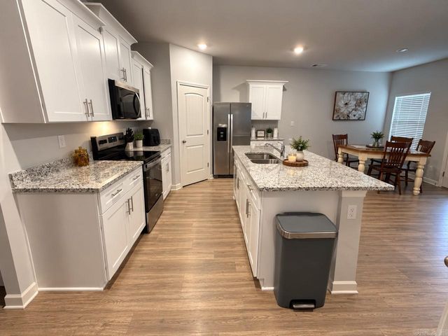 72 Clearwater Dr Drive, Brookland, AR 72417