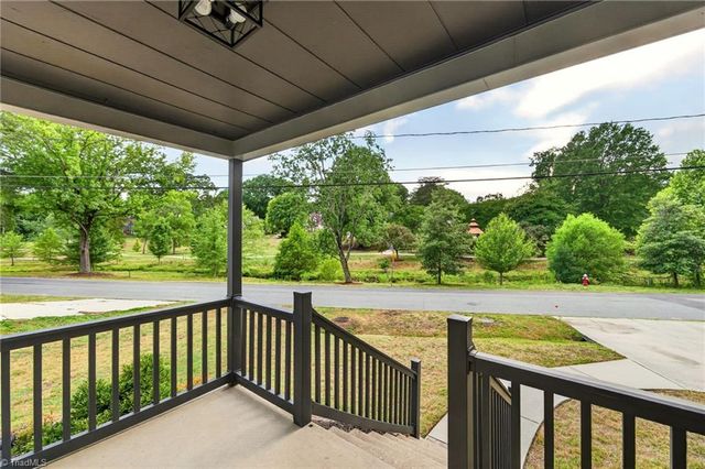 515 E Willowbrook Drive, Burlington, NC 27215