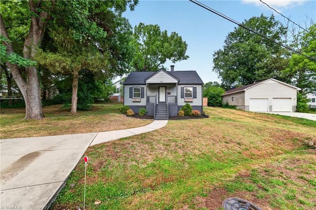 515 E Willowbrook Drive, Burlington, NC 27215