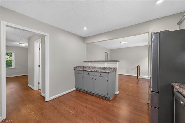 515 E Willowbrook Drive, Burlington, NC 27215
