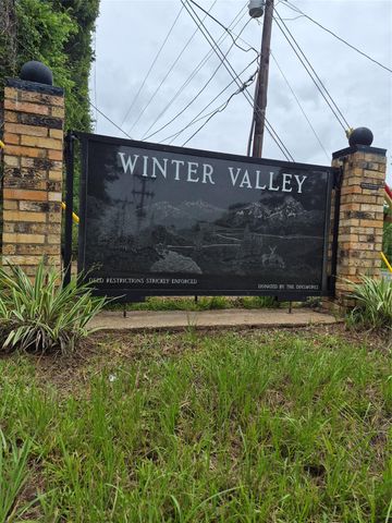 380 County Road 6494, Dayton, TX 77535