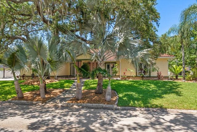 2400 SHERWOOD LANE, Clearwater, FL 33764