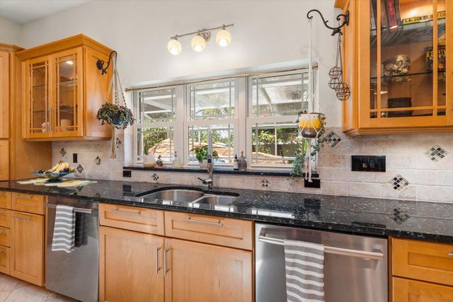 2400 SHERWOOD LANE, Clearwater, FL 33764