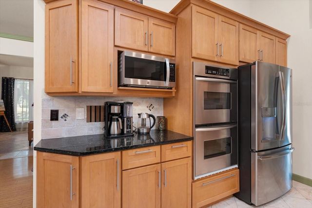 2400 SHERWOOD LANE, Clearwater, FL 33764