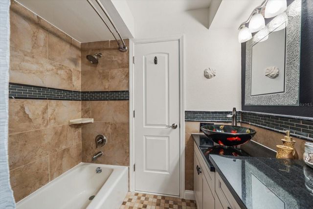 2400 SHERWOOD LANE, Clearwater, FL 33764