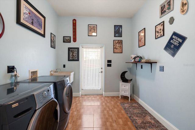2400 SHERWOOD LANE, Clearwater, FL 33764
