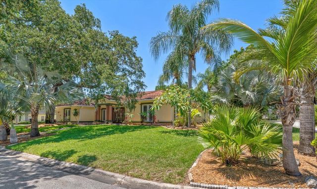 2400 SHERWOOD LANE, Clearwater, FL 33764