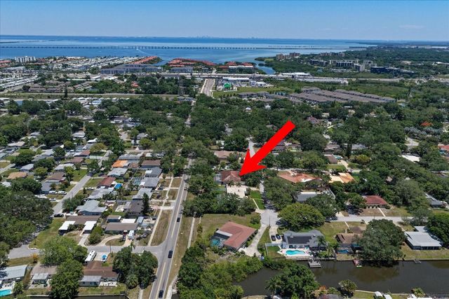 2400 SHERWOOD LANE, Clearwater, FL 33764