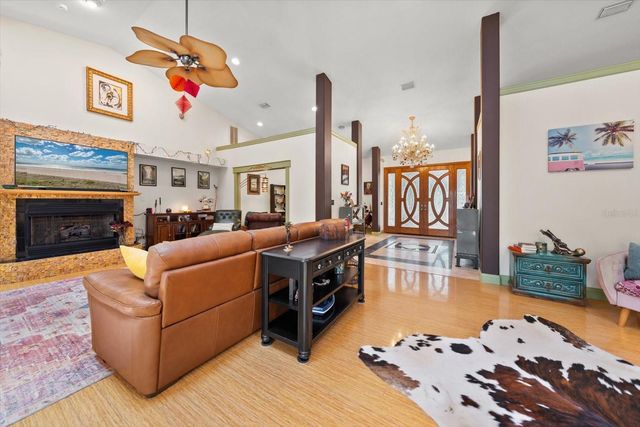 2400 SHERWOOD LANE, Clearwater, FL 33764
