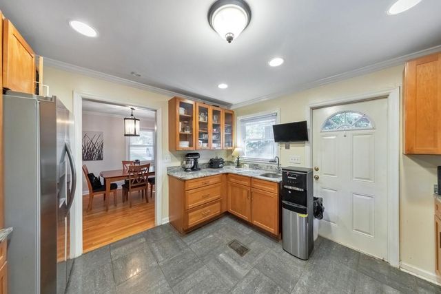 798 Pinehill Drive SE, Smyrna, GA 30080