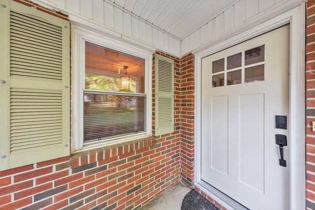 798 Pinehill Drive SE, Smyrna, GA 30080