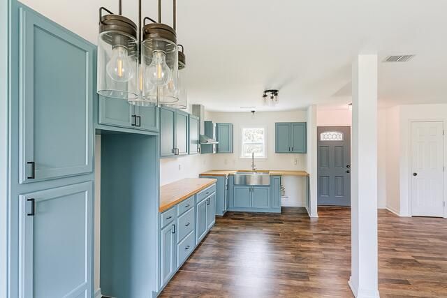 1138 Oxbow Drive, Charleston, SC 29412