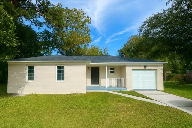 1138 Oxbow Drive, Charleston, SC 29412