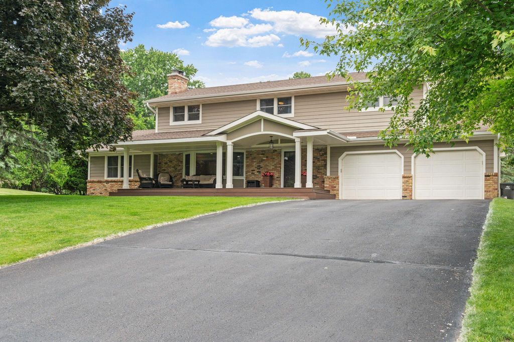 6919 Rosemary Road, Eden Prairie, MN 55346