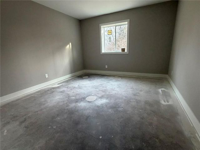 1153 SW Whitby Drive, Lee's Summit, MO 64083