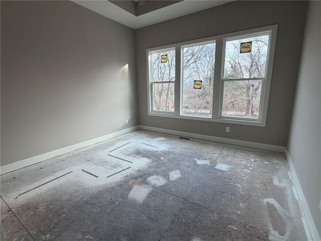 1153 SW Whitby Drive, Lee's Summit, MO 64083