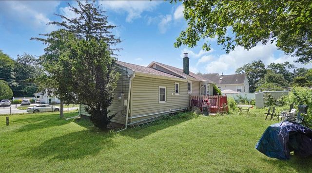 134 Maywood Drive, Mastic Beach, NY 11951