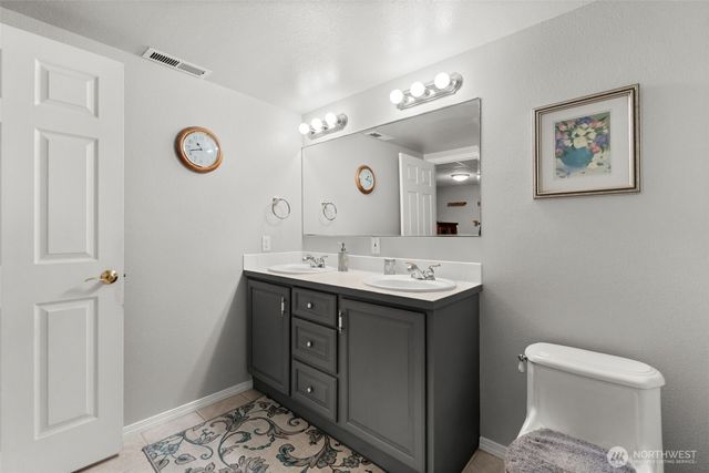 13106 Bracken Fern Drive NW, Gig Harbor, WA 98332