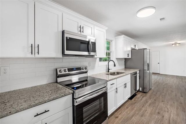 5155 Oakdale Court, Douglasville, GA 30135