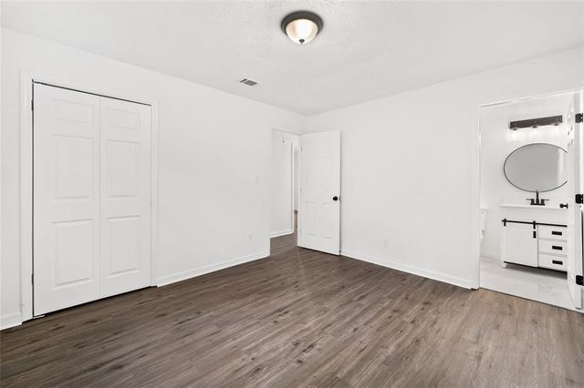 5155 Oakdale Court, Douglasville, GA 30135