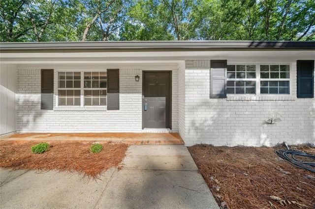5155 Oakdale Court, Douglasville, GA 30135