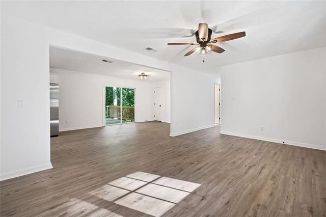 5155 Oakdale Court, Douglasville, GA 30135