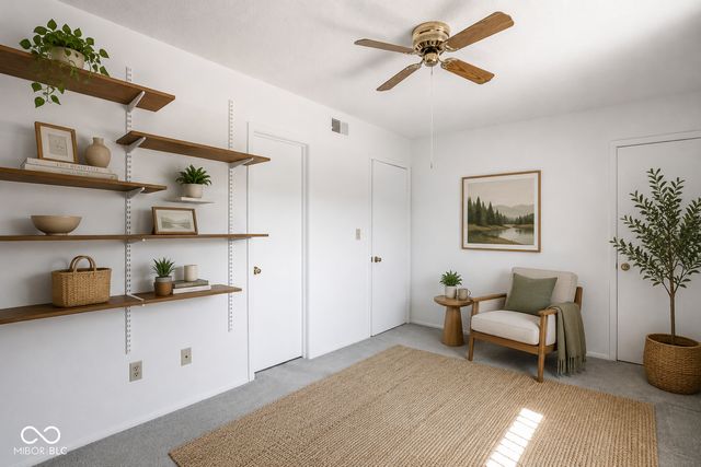 5518 Greenview Drive, Indianapolis, IN 46220
