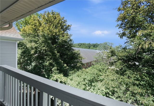 610 Carrington Place 10-312, Loveland, OH 45140