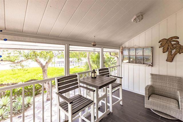 6053 E PEPPERTREE WAY 118, Sarasota, FL 34242