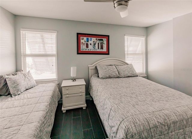 6053 E PEPPERTREE WAY 118, Sarasota, FL 34242