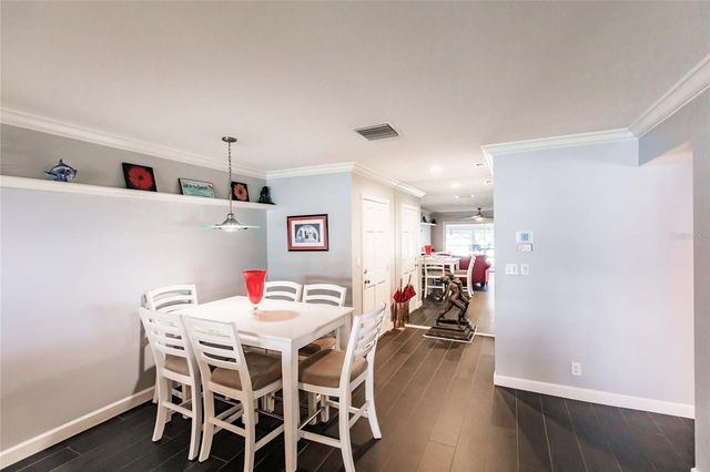 6053 E PEPPERTREE WAY 118, Sarasota, FL 34242