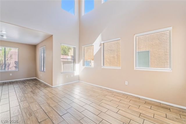 7429 Granada Willows Street, Las Vegas, NV 89139