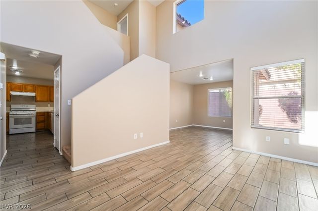 7429 Granada Willows Street, Las Vegas, NV 89139