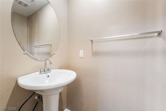 7429 Granada Willows Street, Las Vegas, NV 89139