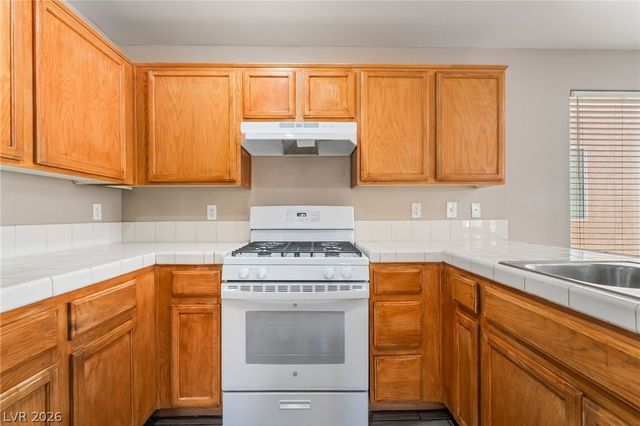 7429 Granada Willows Street, Las Vegas, NV 89139