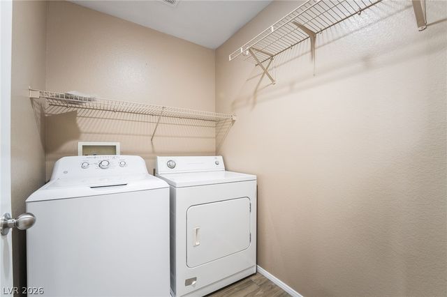 7429 Granada Willows Street, Las Vegas, NV 89139