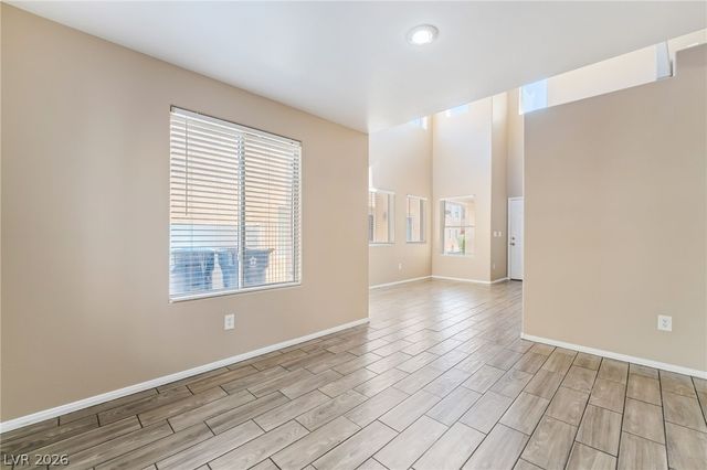 7429 Granada Willows Street, Las Vegas, NV 89139