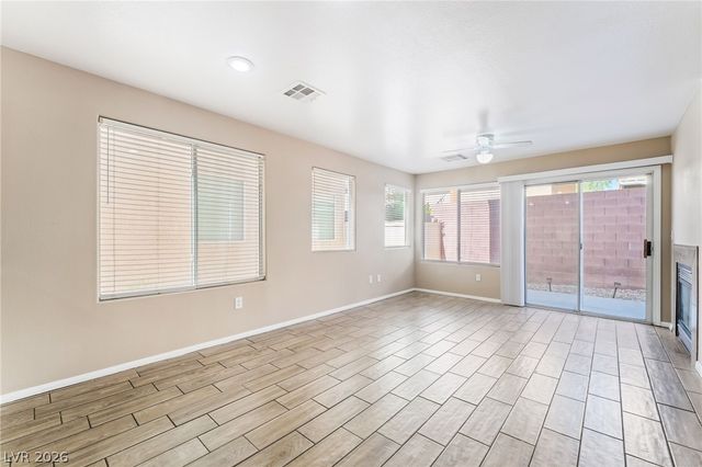 7429 Granada Willows Street, Las Vegas, NV 89139