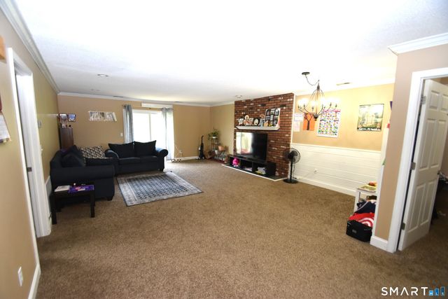 1004 Summer Hill Drive 1004, South Windsor, CT 06074