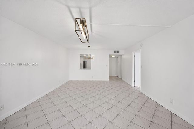1825 S Ocean Dr 313, Hallandale Beach, FL 33009