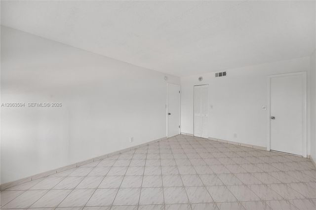 1825 S Ocean Dr 313, Hallandale Beach, FL 33009