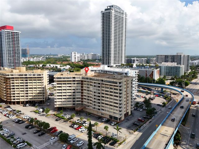 1825 S Ocean Dr 313, Hallandale Beach, FL 33009