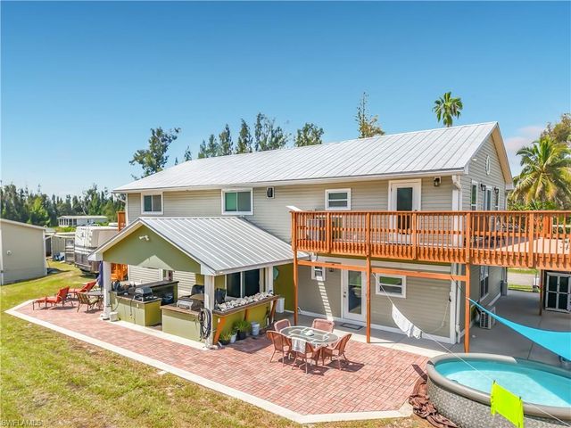 11870 Pompano AVE, Cape Coral, FL 33991